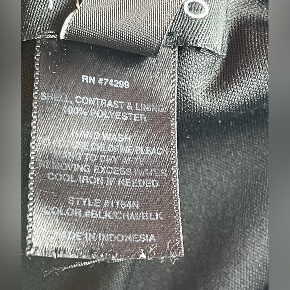 ENFOCUS STUDIO | Black and Cream Lace Dress | Size 6 - Picture 7 of 8